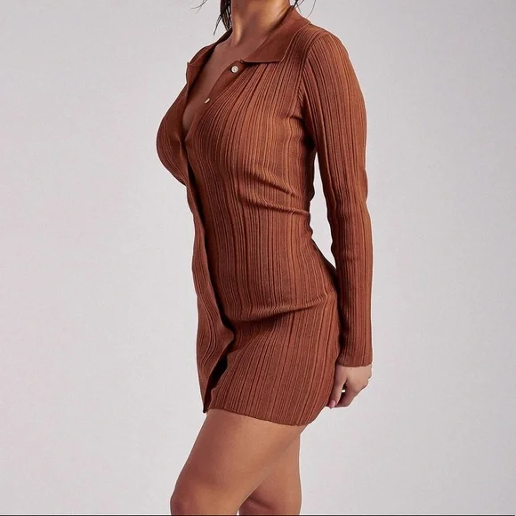 Button Down Knit Mini Dress ✨ - Picture 4 of 7